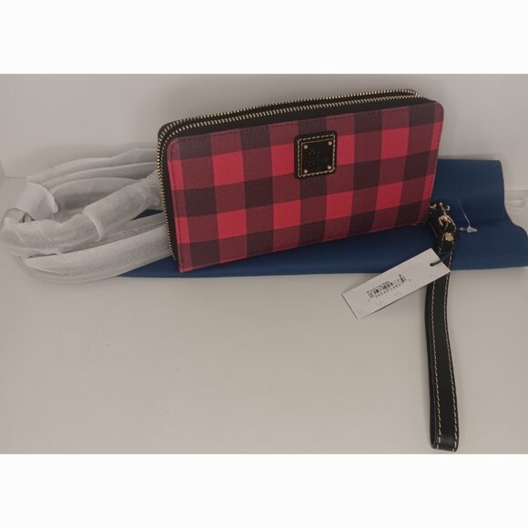 DOONEY & BOURKE TUCKER LG ZIP AROUND WRISTLET PLAID CROSSBODY - Picture 8 of 8
